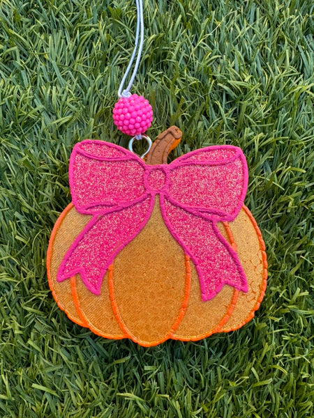 Pumpkin w/Bow