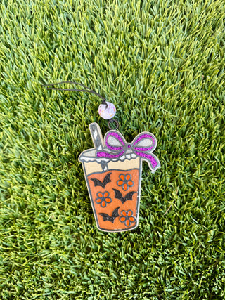 Iced drink w/ bats and bow