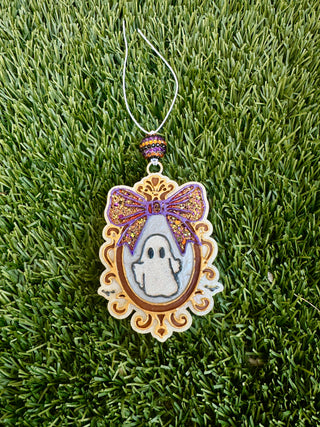 Ghost in Mirror (Variant 1)