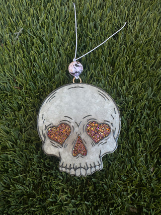 Skull w/ Heart Eyes
