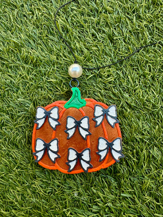 Pumpkin w/ Bows