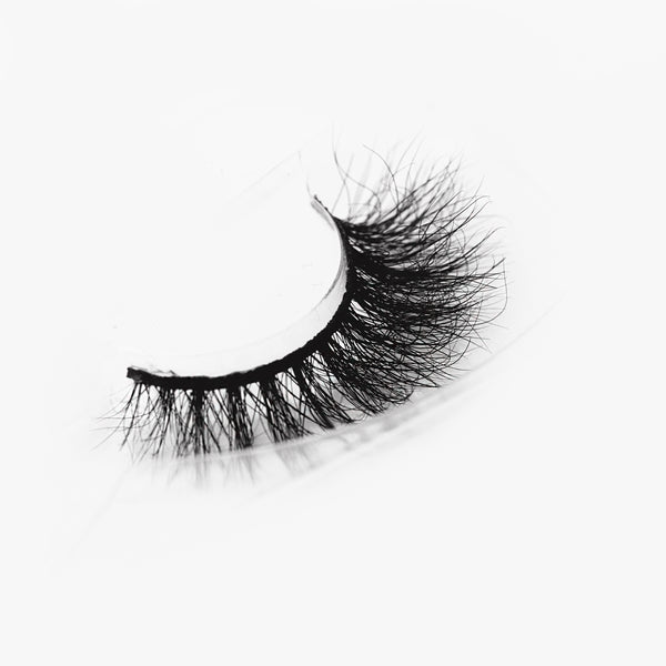 The 5 O'Clock Lashes