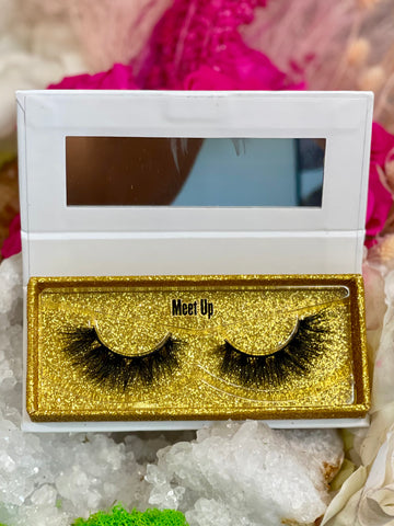 The Meet Up Lashes