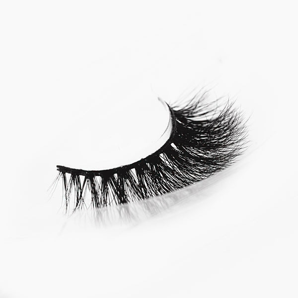 The Adrianne Lashes