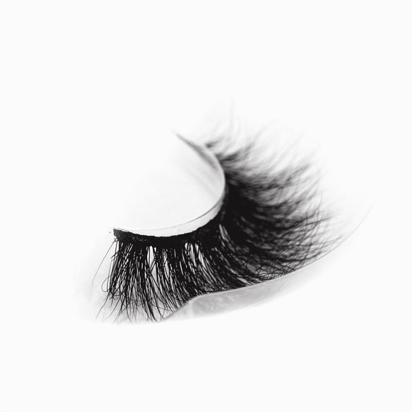 The Saturday Night Lashes