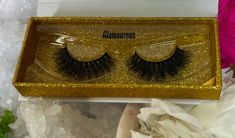 The Glamourous Lashes